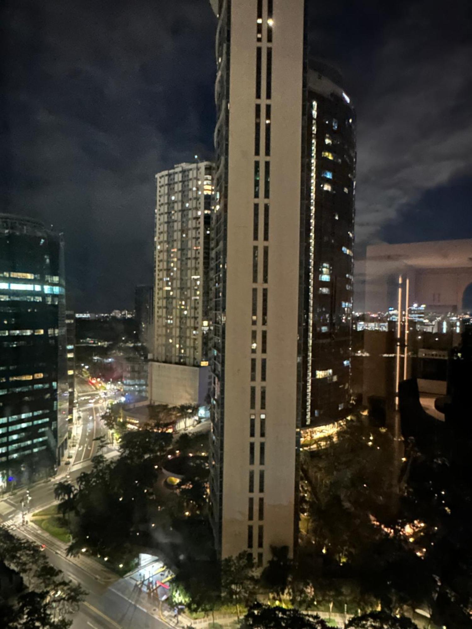 Spacious Bgc 2 Bedroom With A View Manila Exteriör bild
